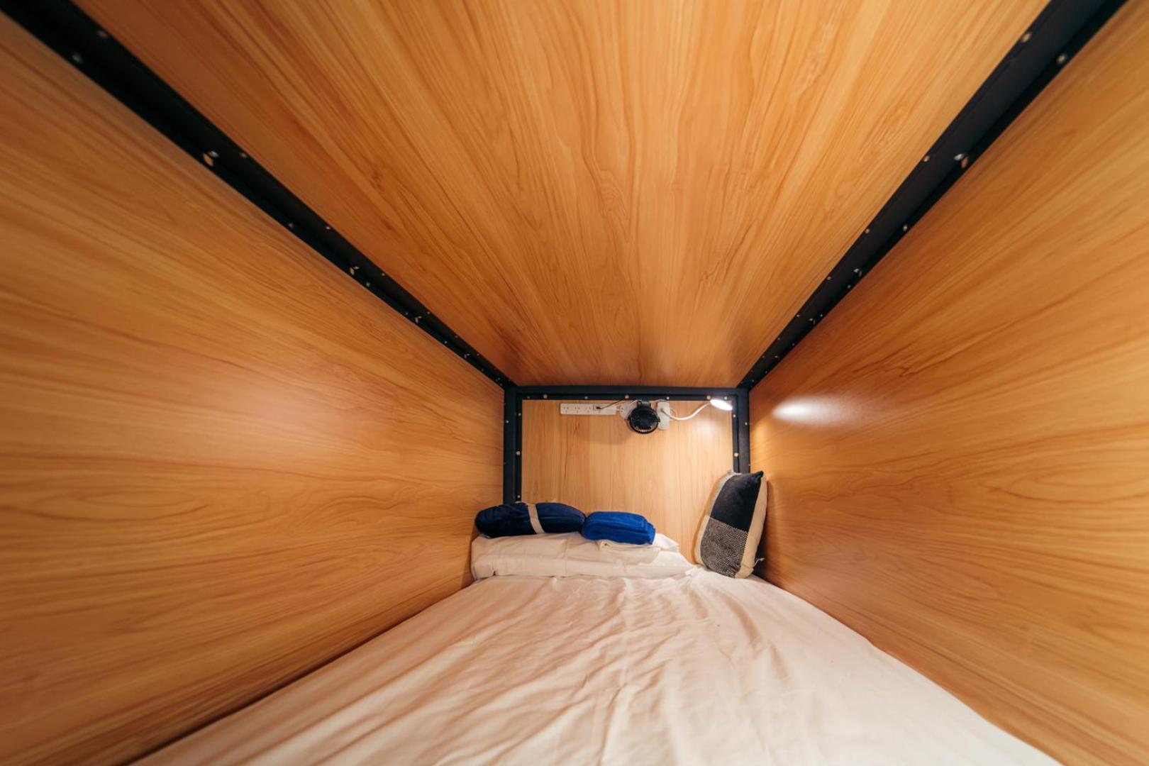 Capsuleaccom Hostel Gold Coast Dış mekan fotoğraf