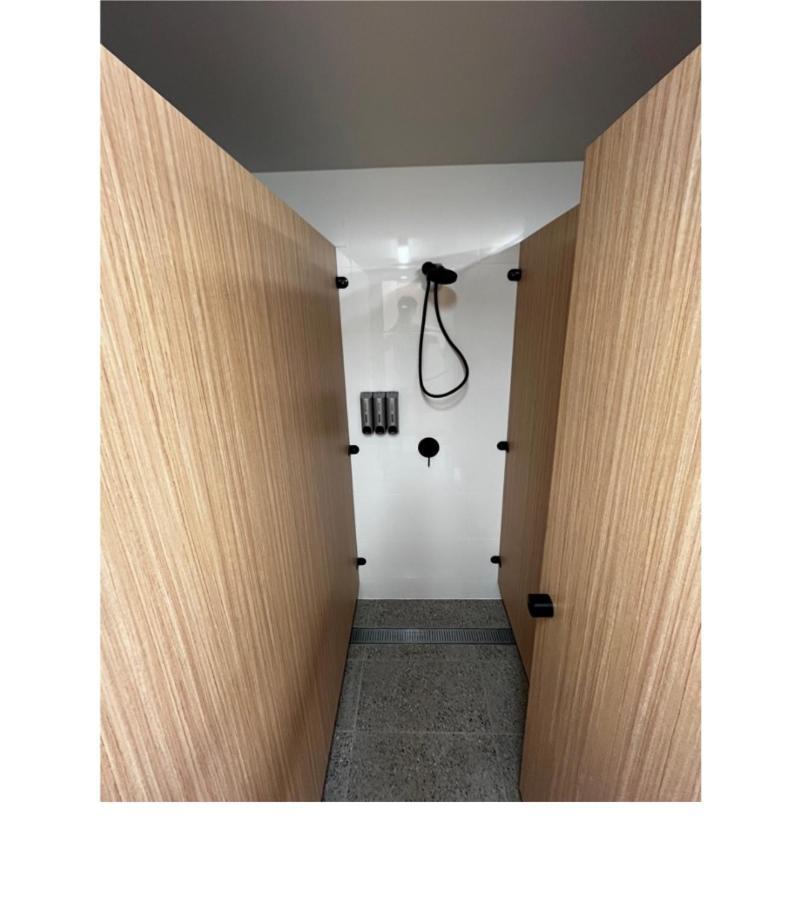 Capsuleaccom Hostel Gold Coast Dış mekan fotoğraf